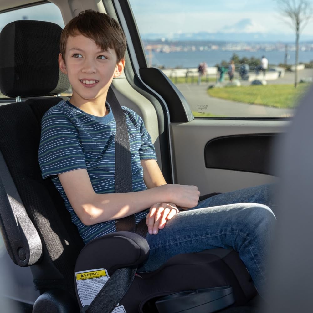 Black Backless Belt-Positioning Booster Car Seat B635